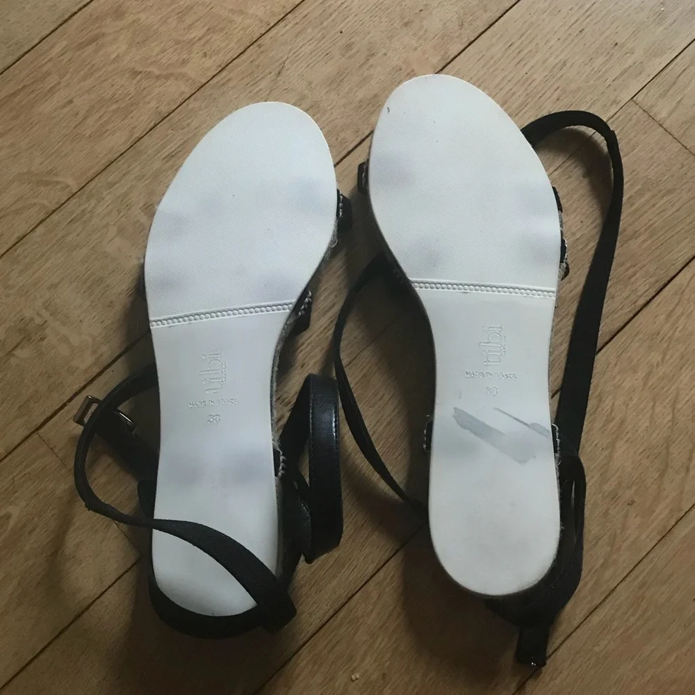 Tibi Melia Strappy Black Espadrille Flat Sandals Size 8.5 New w/o Tags